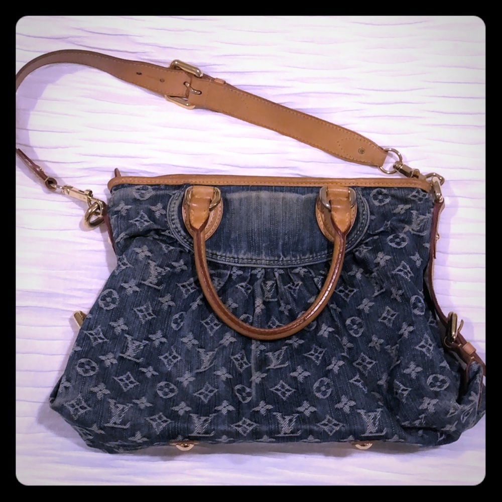 AUTHENTIC Rare Neo Cabby Louis Vuitton